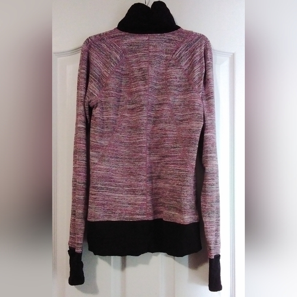 Lululemon Rundleful 1/2 Zip - Picture 9 of 10